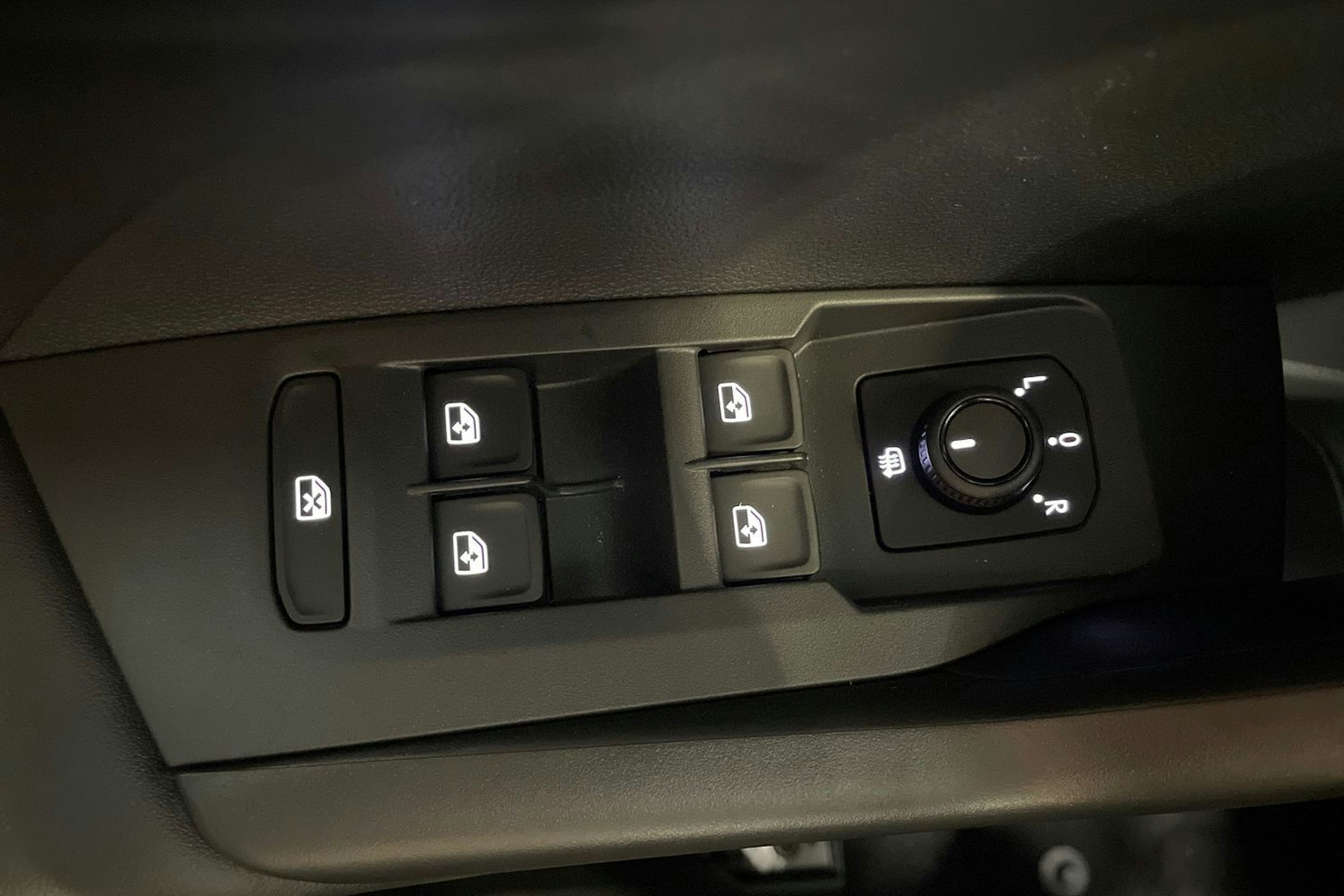 met. harmaa Volkswagen T-Cross 2025 kuva 8.