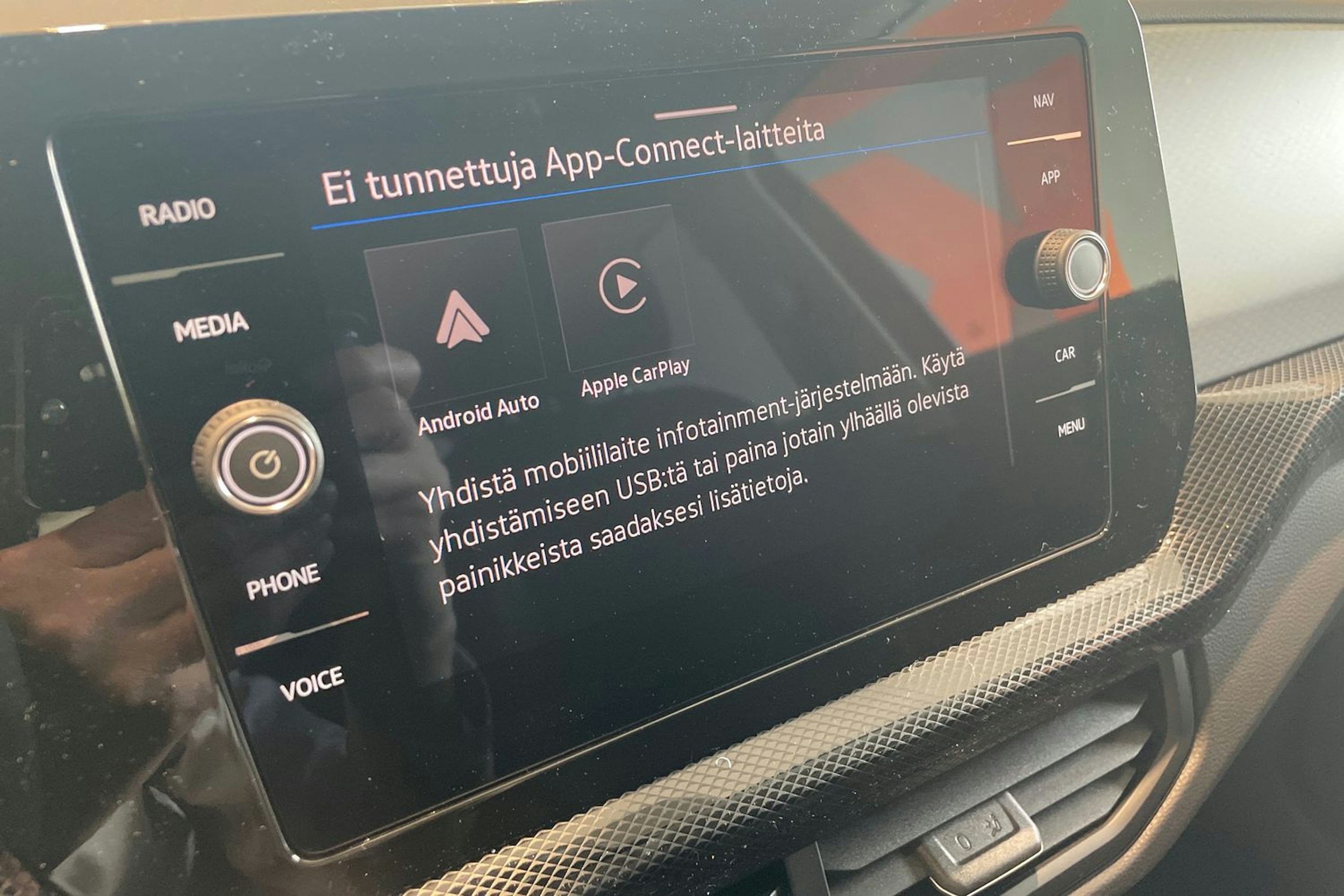punainen Volkswagen T-Cross 2025 kuva 14.