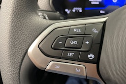 harmaa Volkswagen T-Cross 2025 kuva 13.