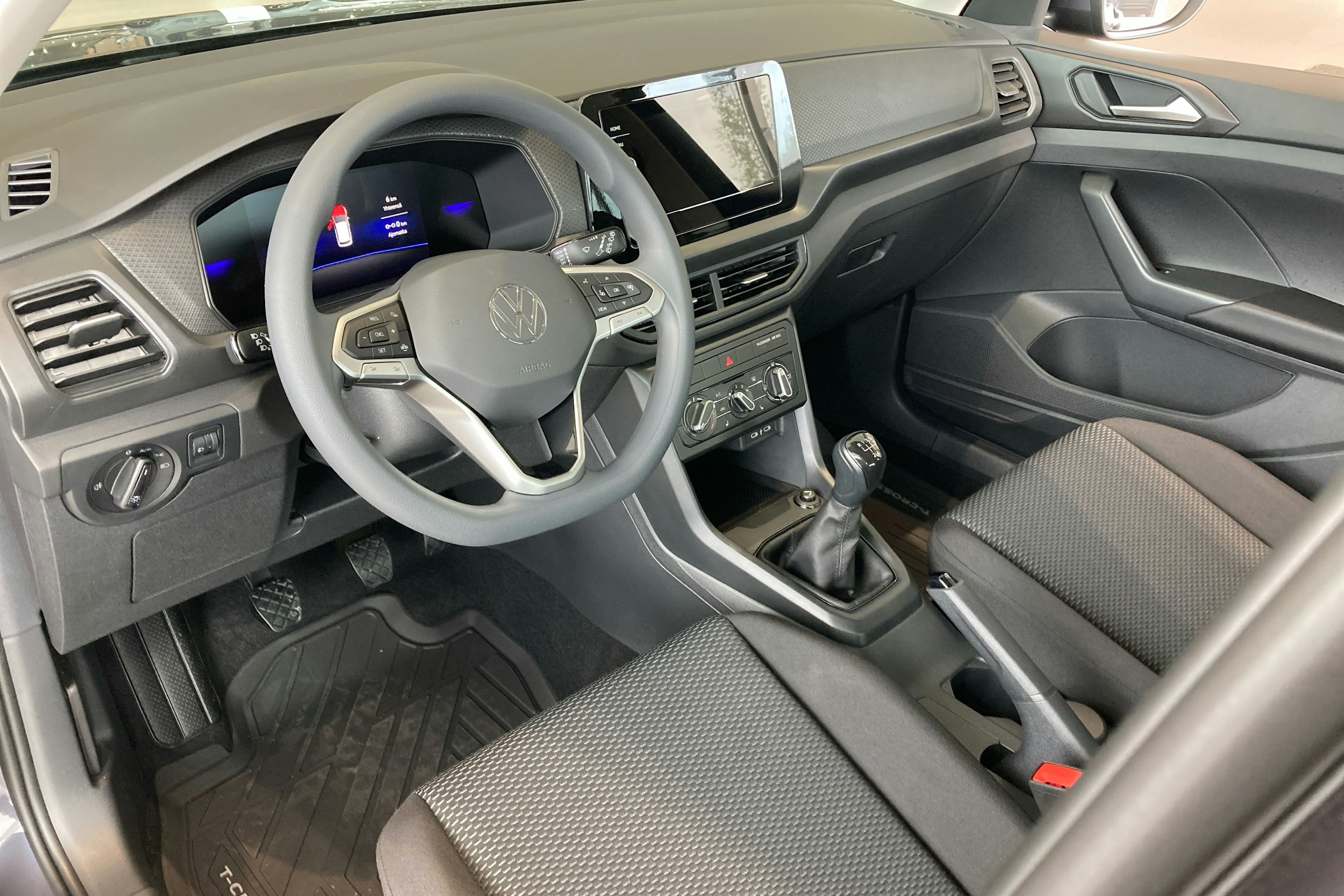 harmaa Volkswagen T-Cross 2025 kuva 7.