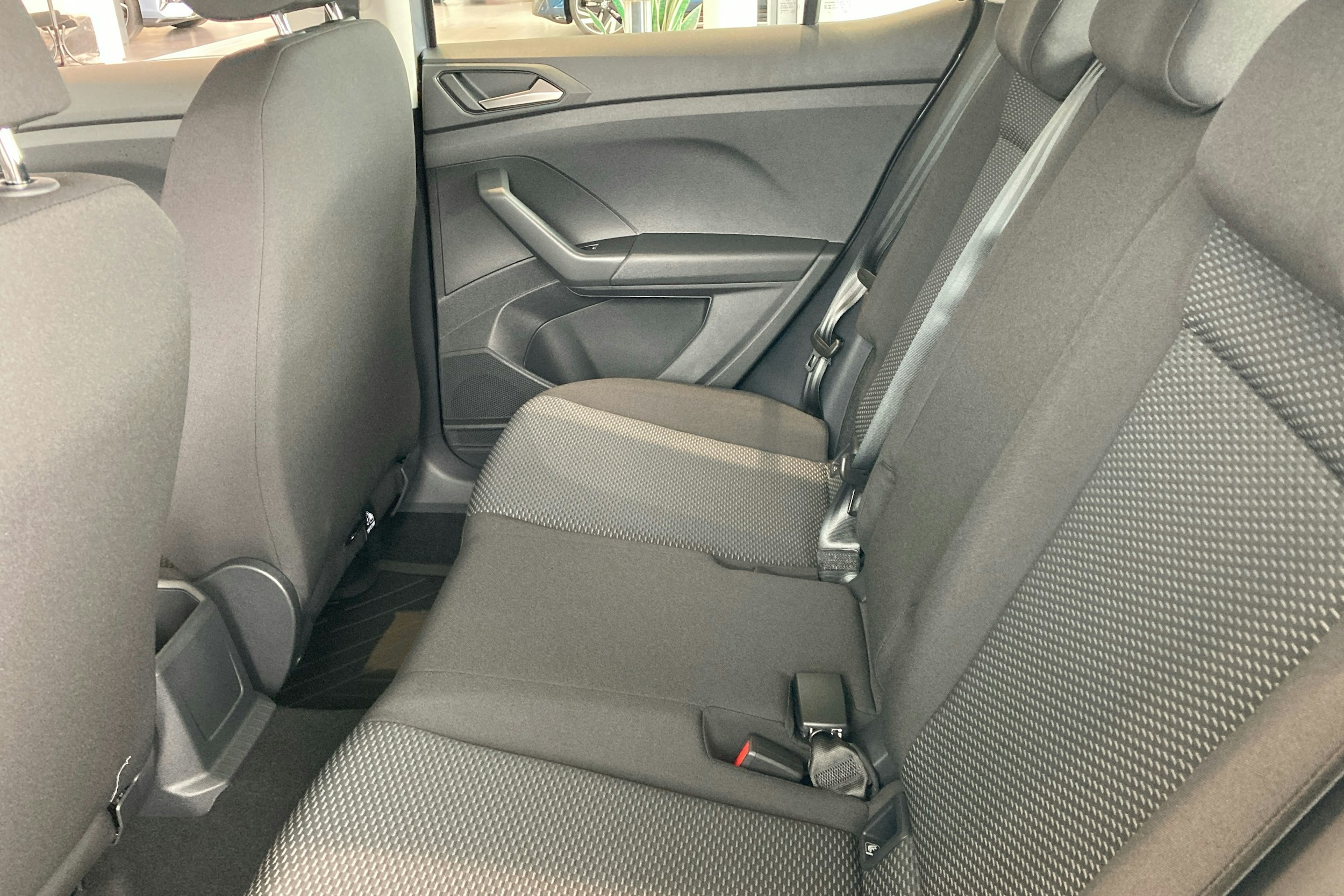 harmaa Volkswagen T-Cross 2025 kuva 9.