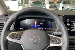 harmaa Volkswagen T-Cross 2025 kuva 12.