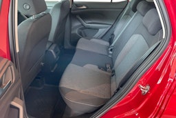 punainen Volkswagen T-Cross 2025 kuva 8.