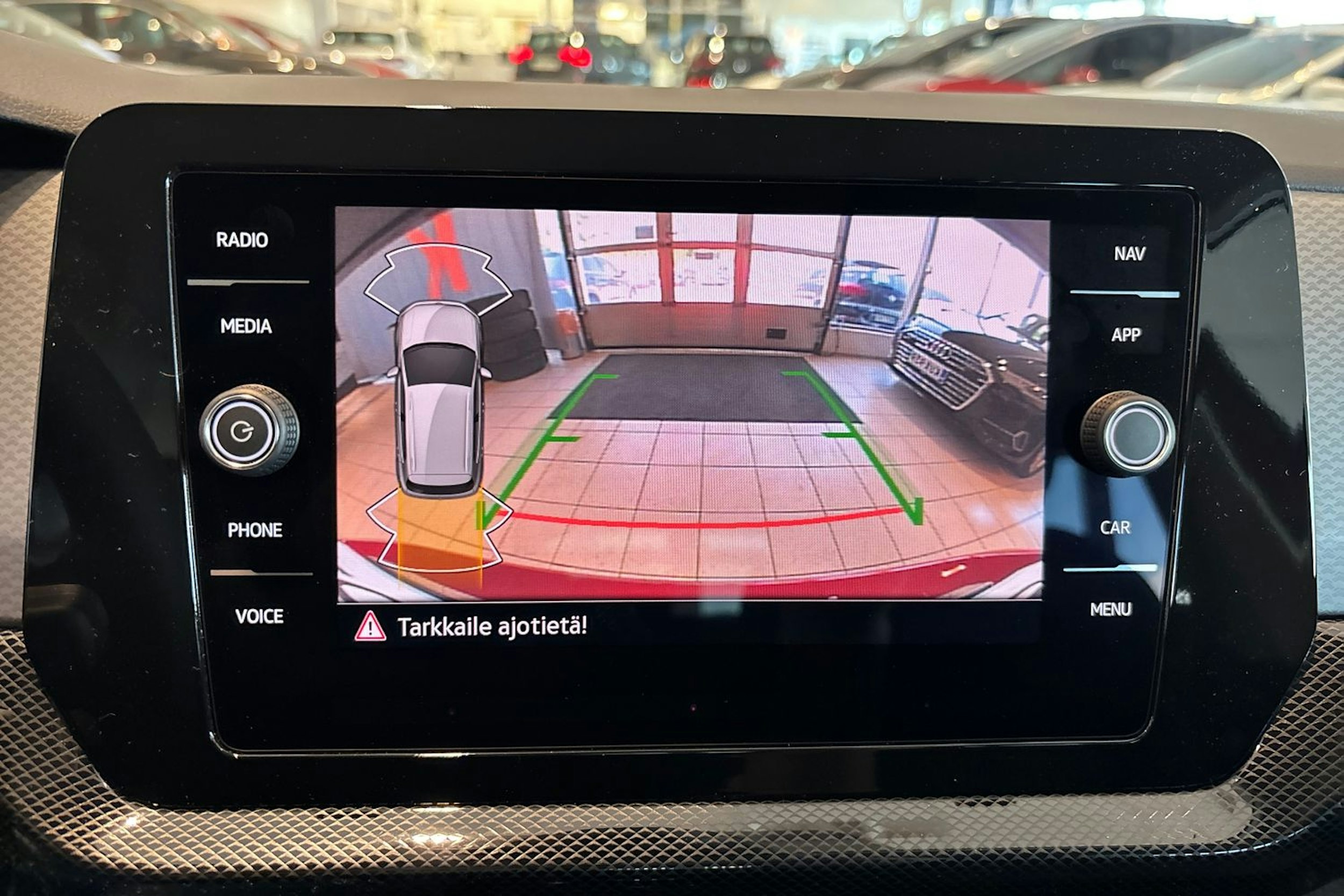 punainen Volkswagen T-Cross 2025 kuva 15.