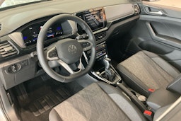 harmaa Volkswagen T-Cross 2025 kuva 6.
