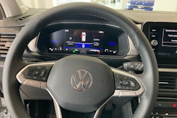 harmaa Volkswagen T-Cross 2025 kuva 13.
