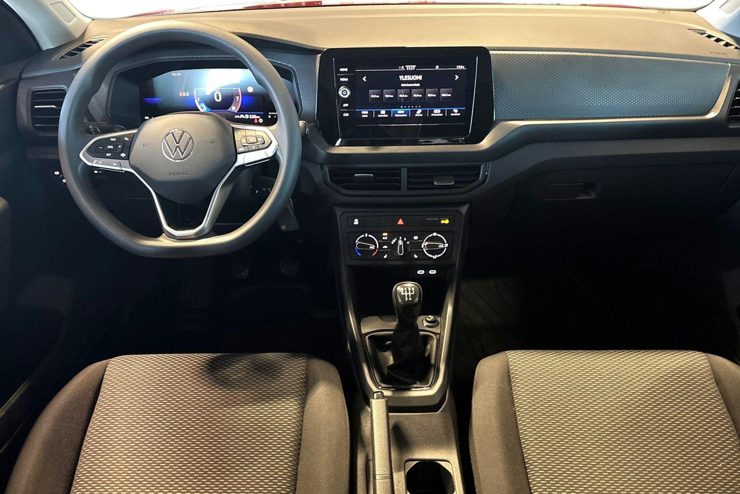 punainen Volkswagen T-Cross 2025 kuva 9.