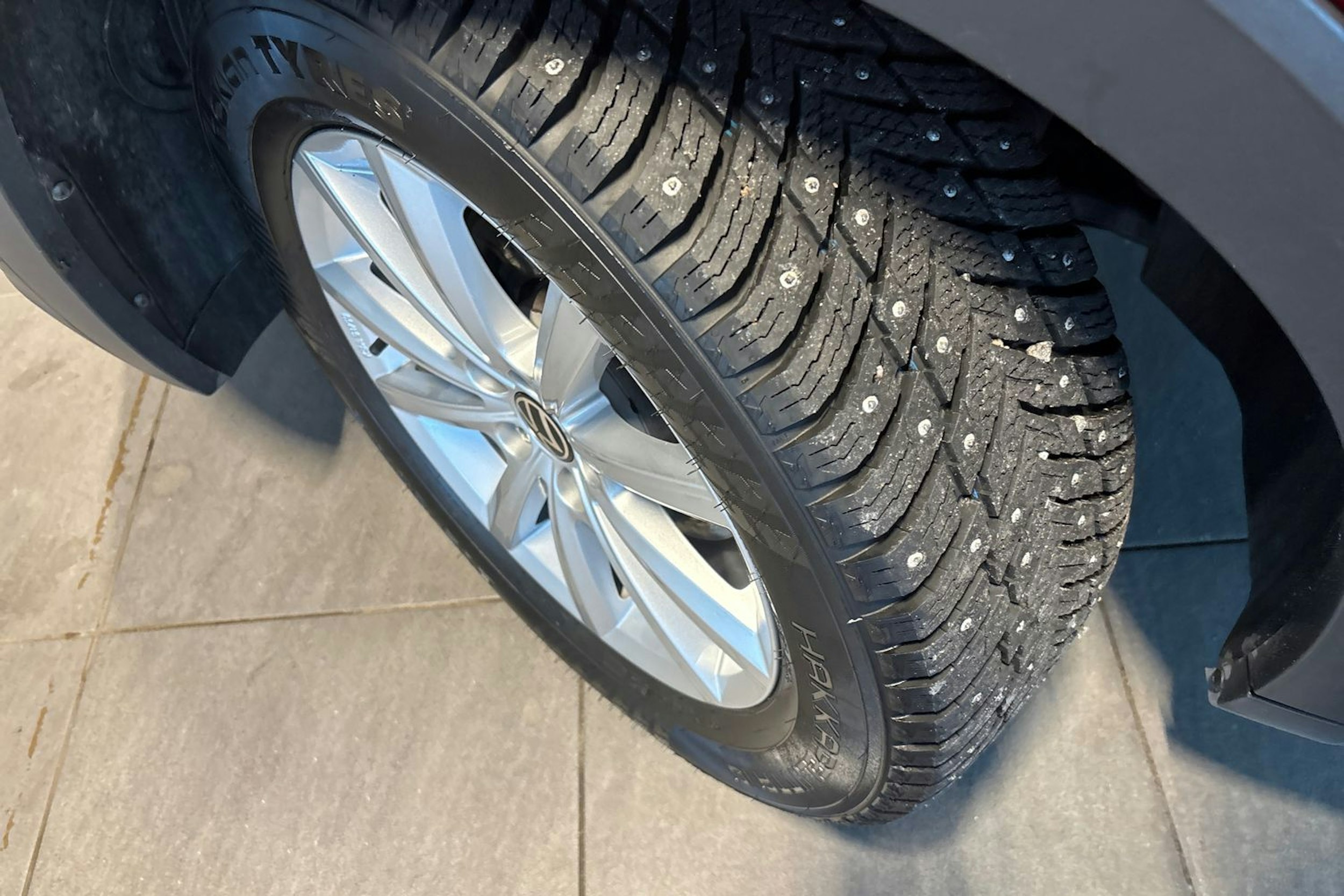 punainen Volkswagen T-Cross 2025 kuva 13.