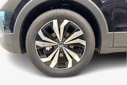 met. musta Volkswagen T-Cross 2025 kuva 9.