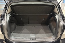 met. musta Volkswagen T-Cross 2025 kuva 10.