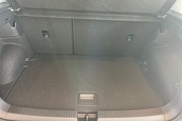 harmaa Volkswagen T-Cross 2025 kuva 16.