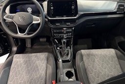 musta Volkswagen T-Cross 2025 kuva 7.