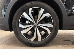 met. musta Volkswagen T-Cross 2025 kuva 10.