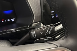 met. musta Volkswagen T-Cross 2025 kuva 16.