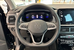 met. musta Volkswagen T-Cross 2025 kuva 12.