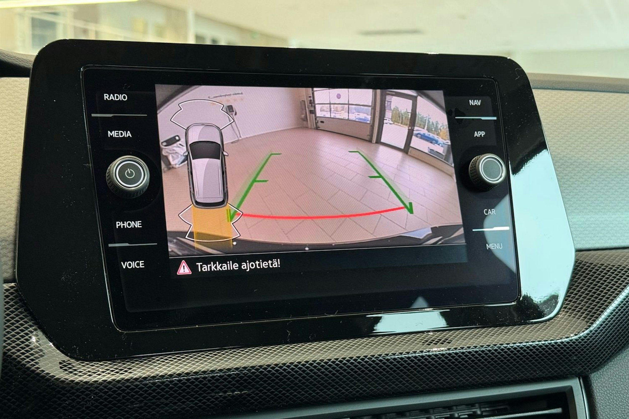 met. musta Volkswagen T-Cross 2025 kuva 13.