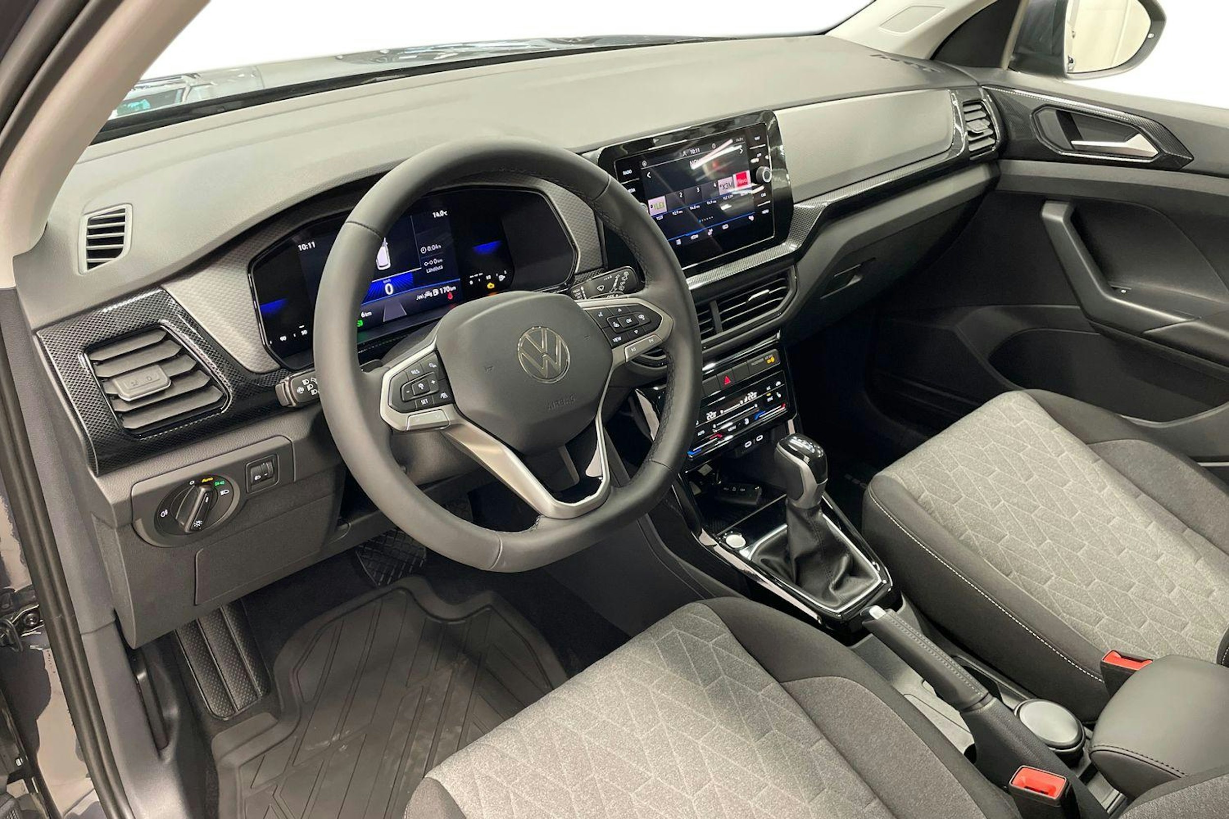 harmaa Volkswagen T-Cross 2025 kuva 6.