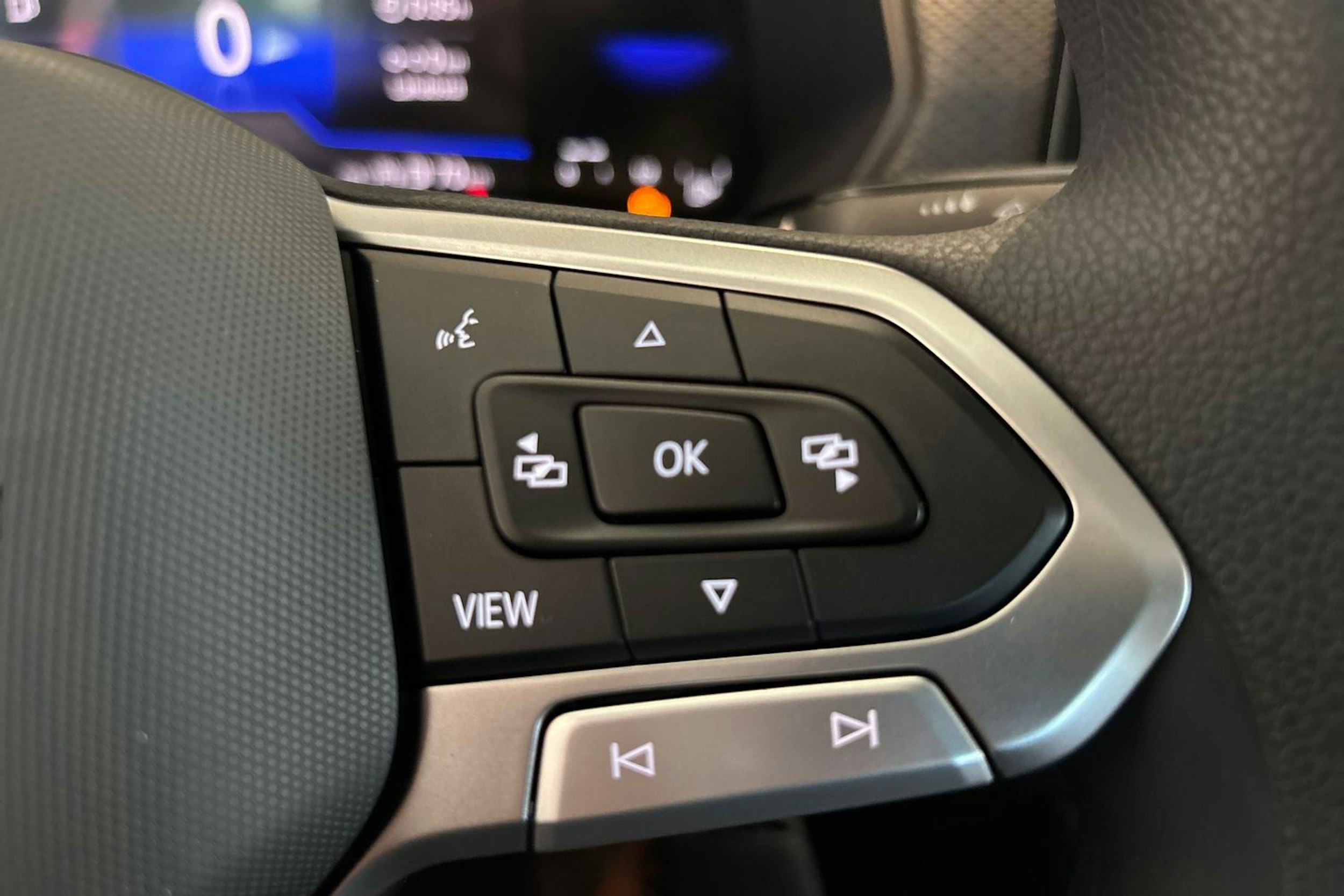 harmaa Volkswagen T-Cross 2025 kuva 13.