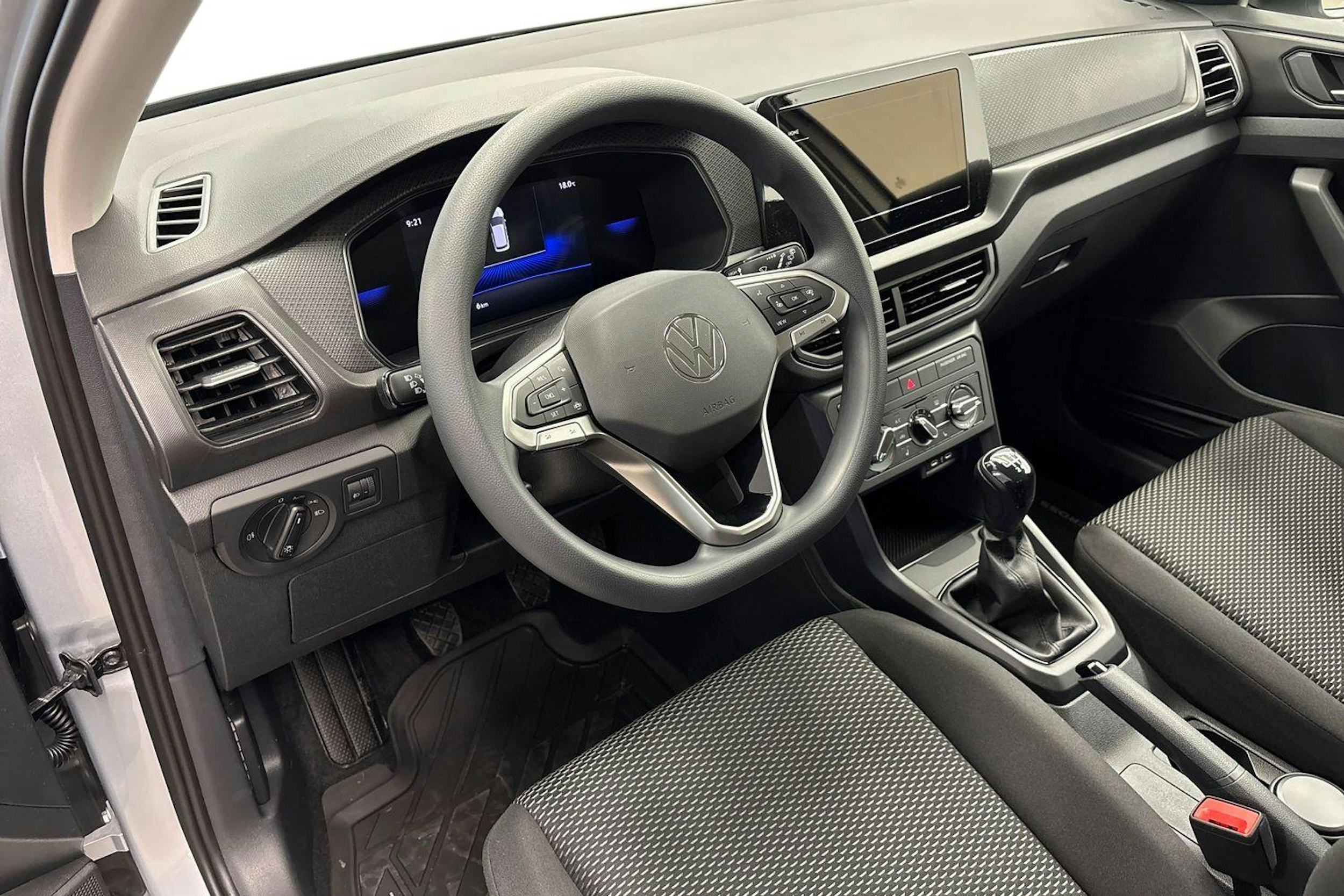 met. harmaa Volkswagen T-Cross 2025 kuva 6.
