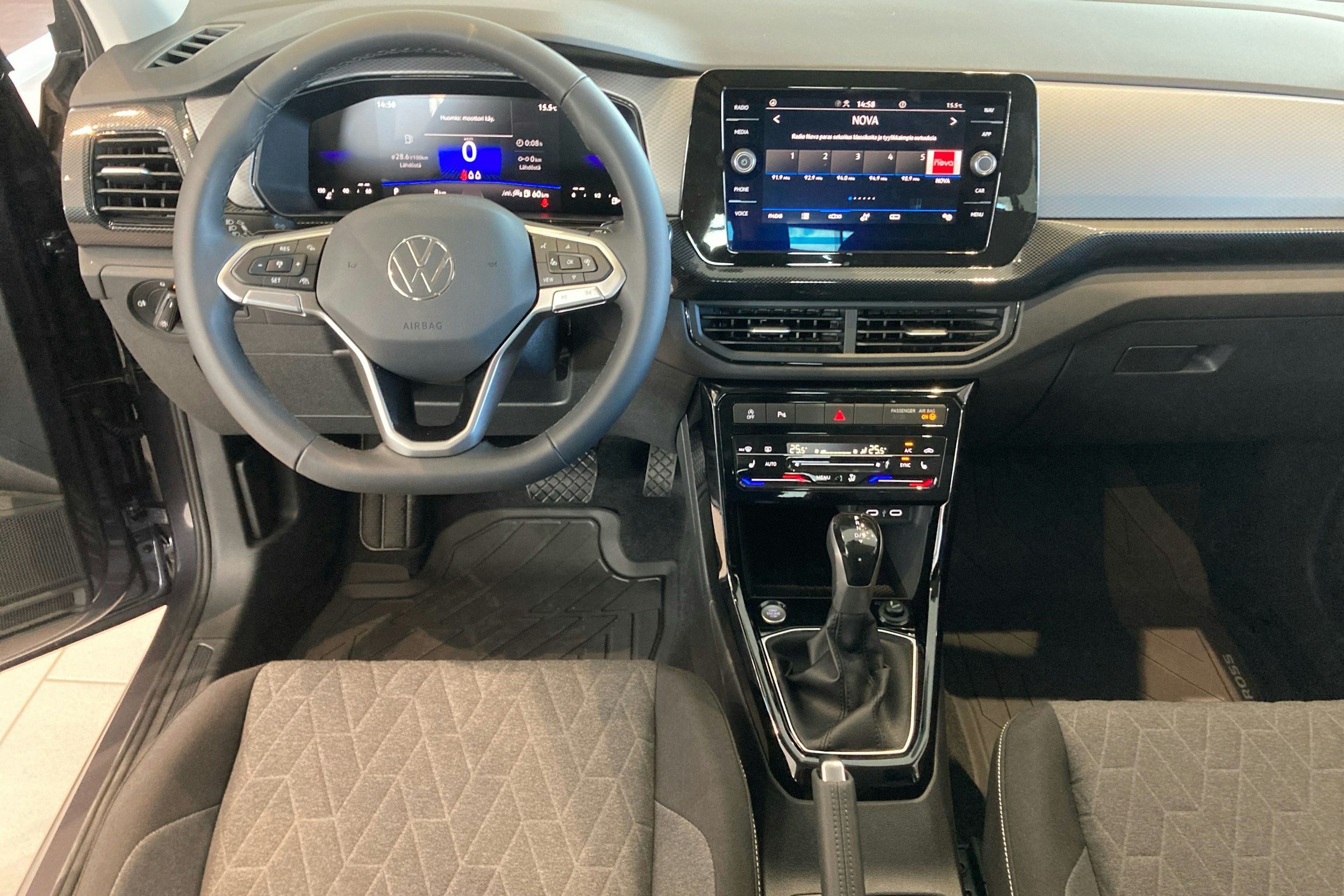 harmaa Volkswagen T-Cross 2025 kuva 7.