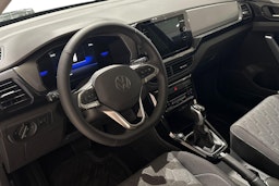 musta Volkswagen T-Cross 2025 kuva 6.