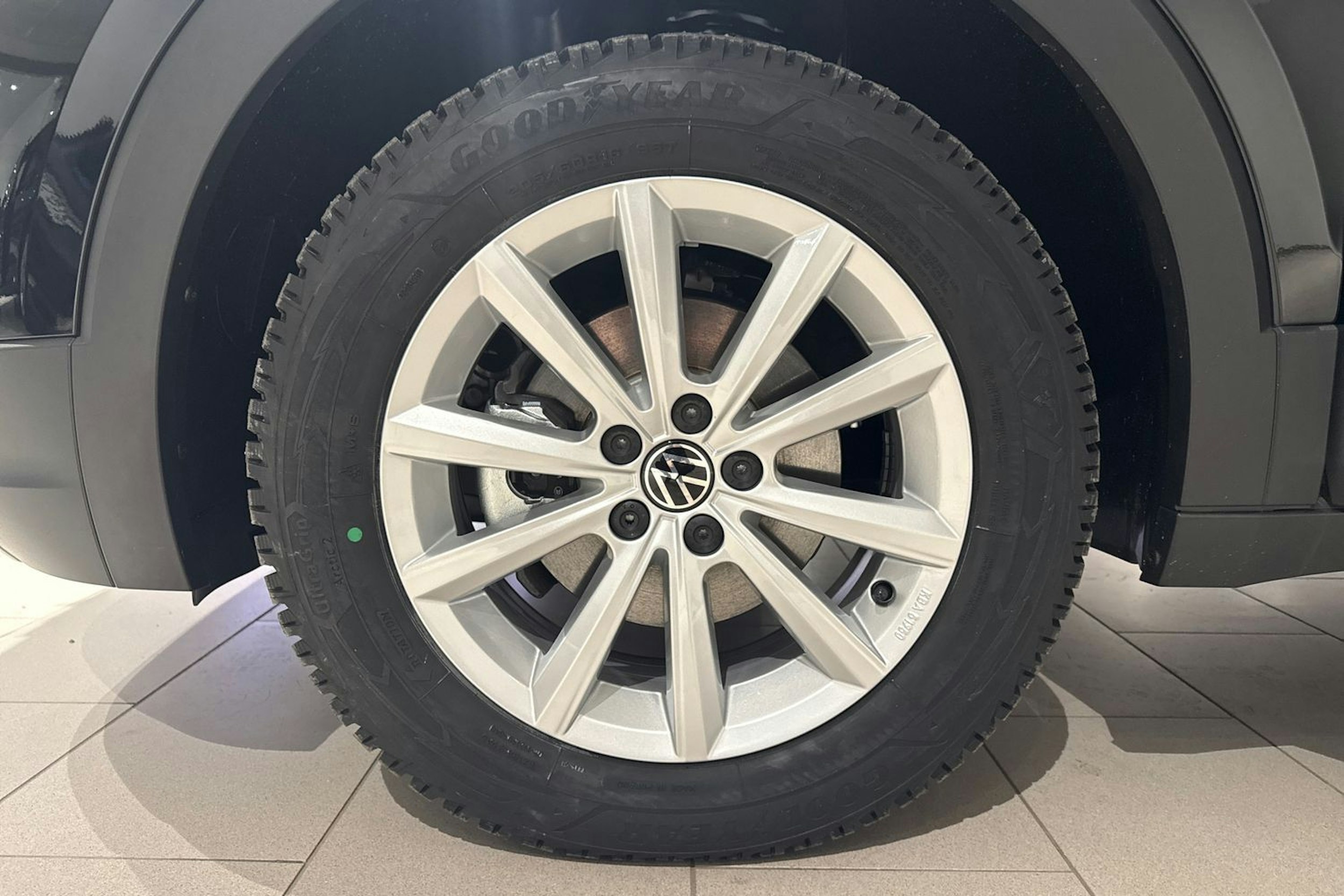 musta Volkswagen T-Cross 2025 kuva 10.