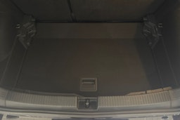 musta Volkswagen T-Cross 2025 kuva 14.