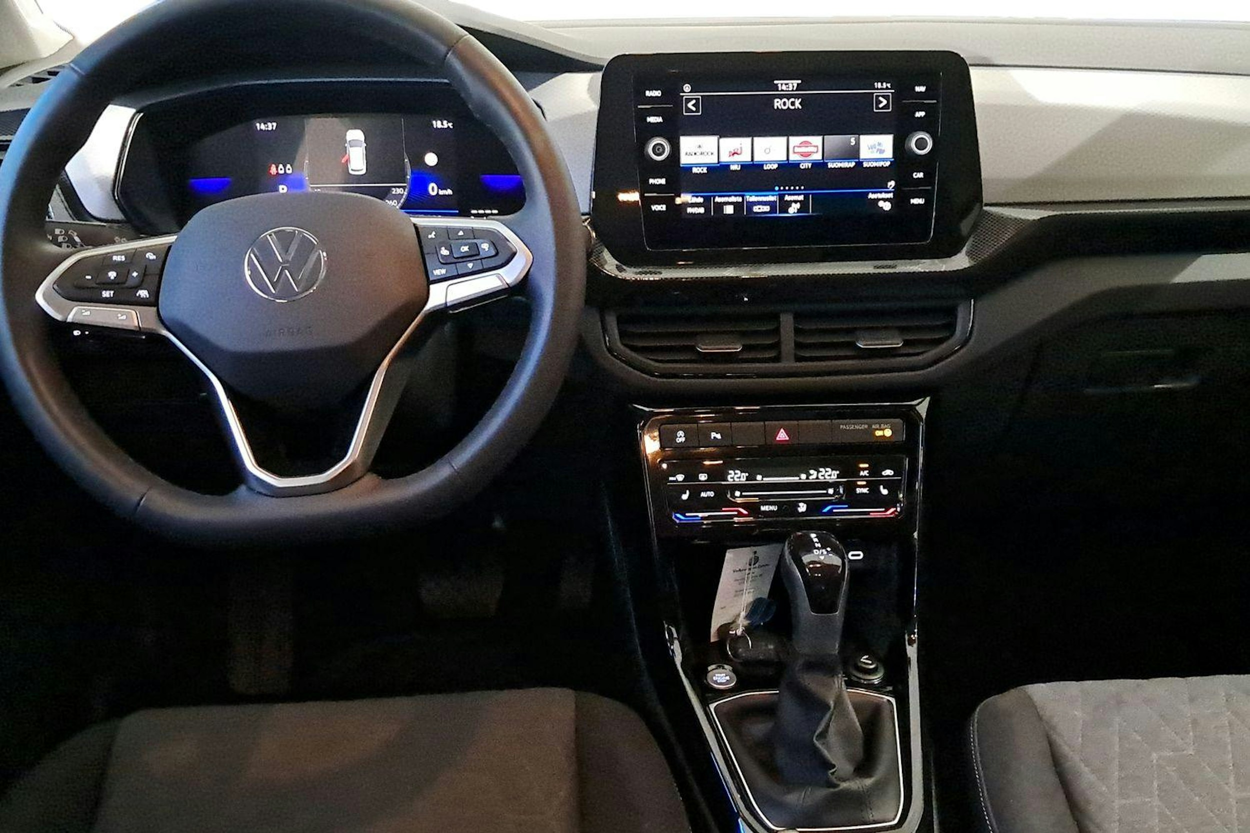 harmaa Volkswagen T-Cross 2025 kuva 7.