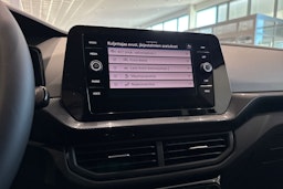 met. musta Volkswagen T-Cross 2025 kuva 15.