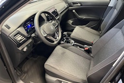 musta Volkswagen T-Cross 2025 kuva 6.