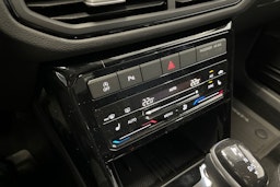 musta Volkswagen T-Cross 2025 kuva 11.