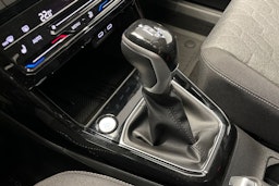 musta Volkswagen T-Cross 2025 kuva 12.