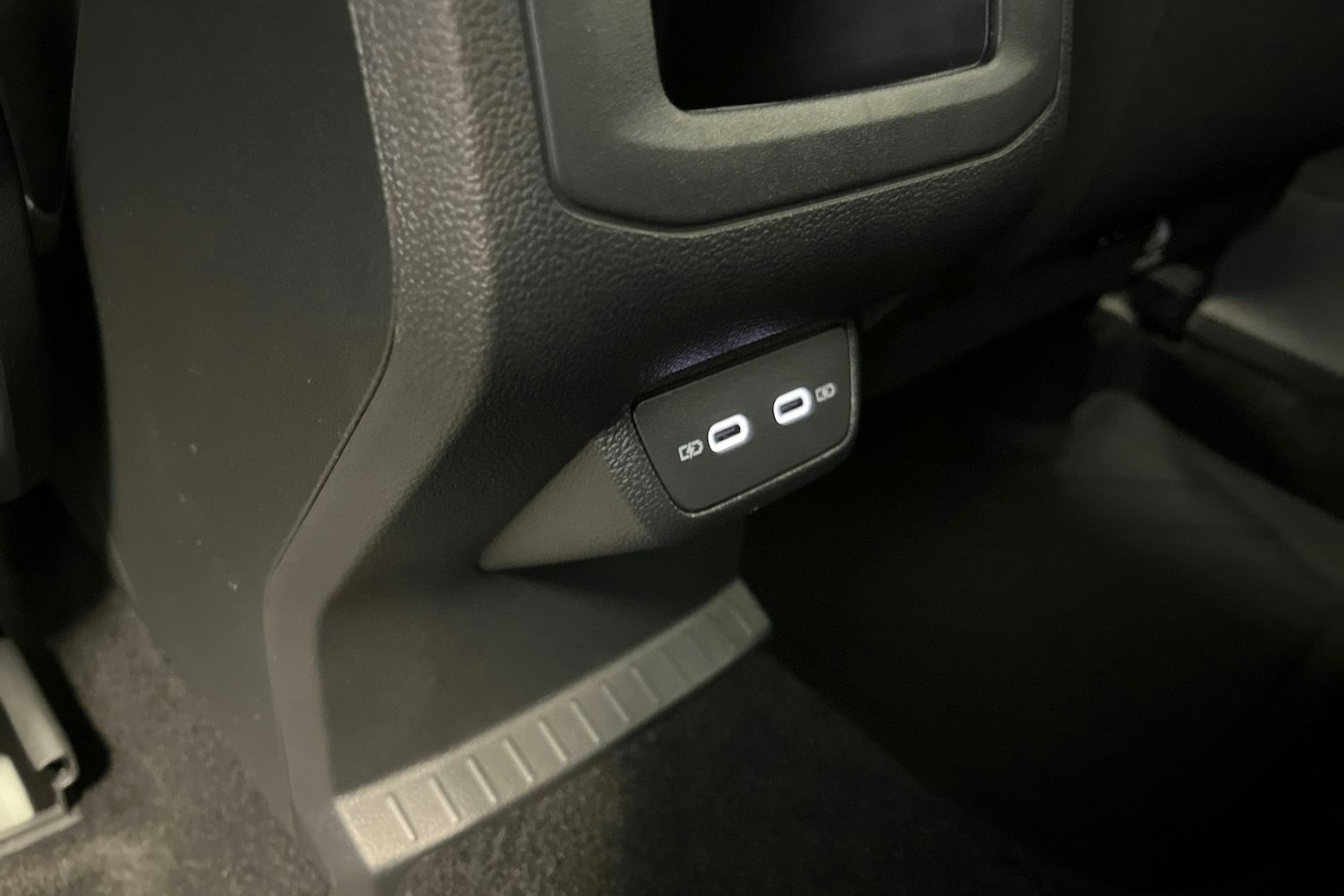 musta Volkswagen T-Cross 2025 kuva 13.