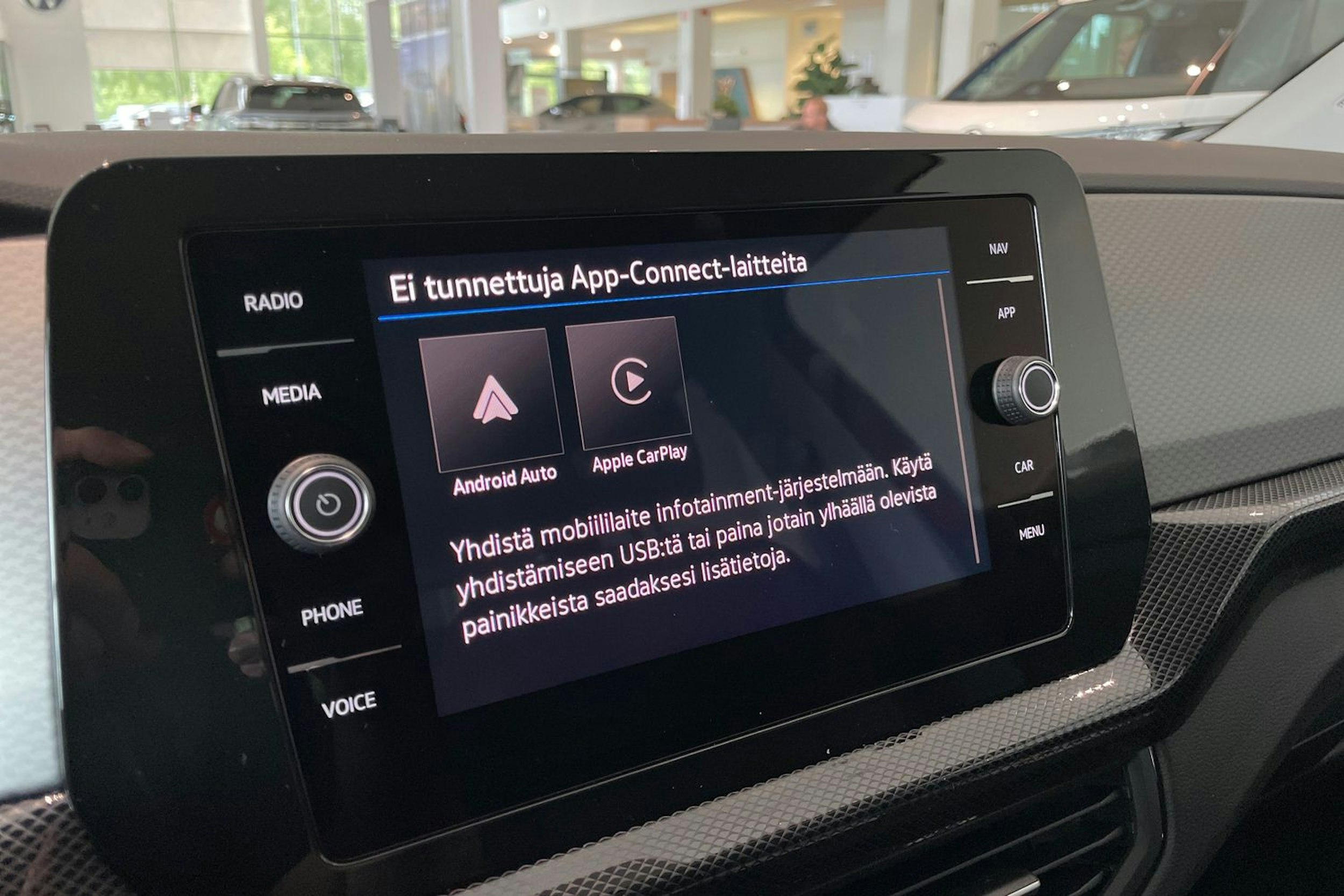 punainen Volkswagen T-Cross 2025 kuva 14.
