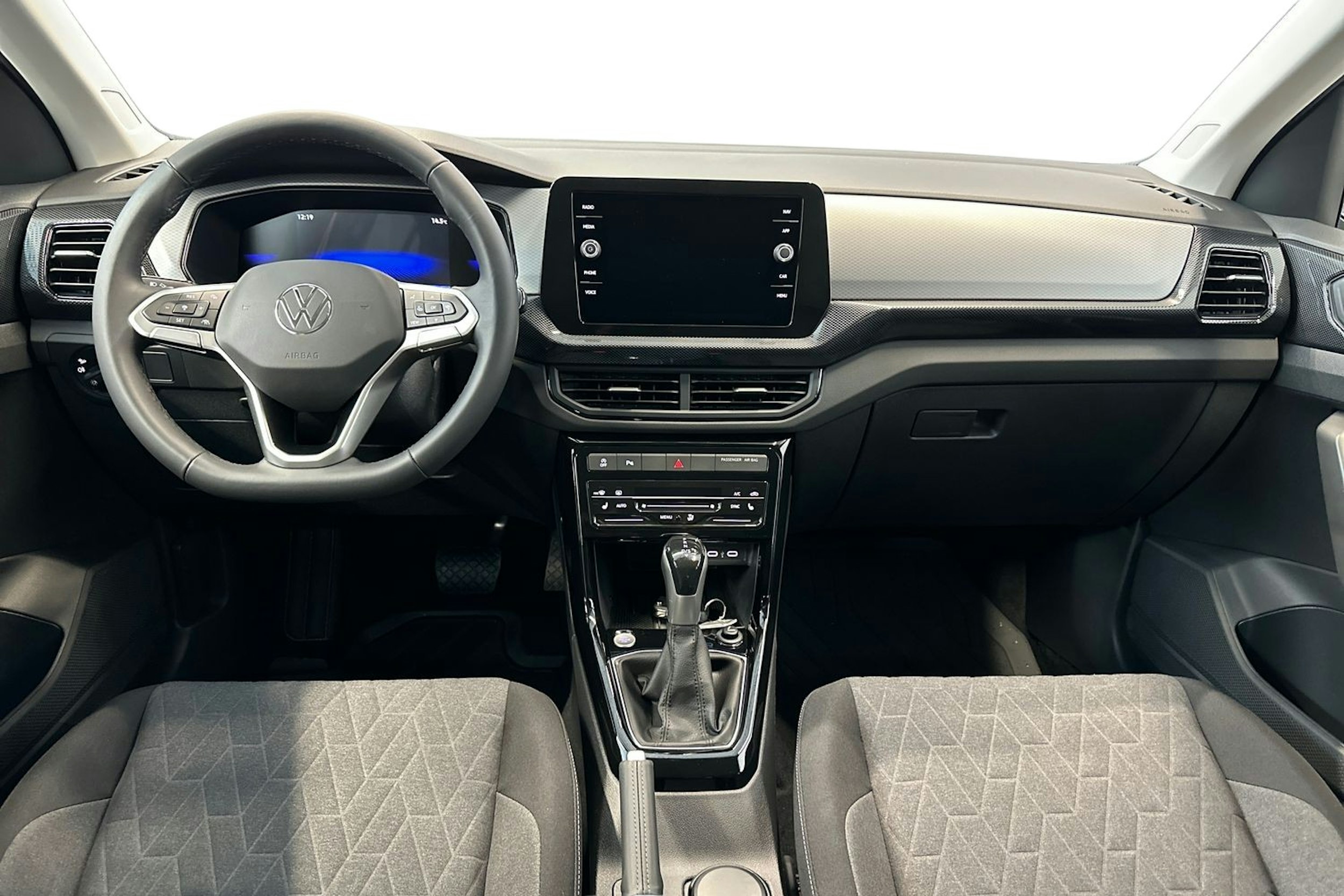 musta Volkswagen T-Cross 2025 kuva 7.