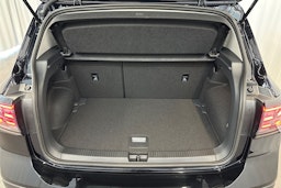 musta Volkswagen T-Cross 2025 kuva 11.
