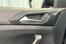 musta Volkswagen T-Cross 2025 kuva 12.