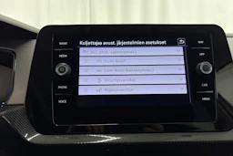 harmaa Volkswagen T-Cross 2025 kuva 23.
