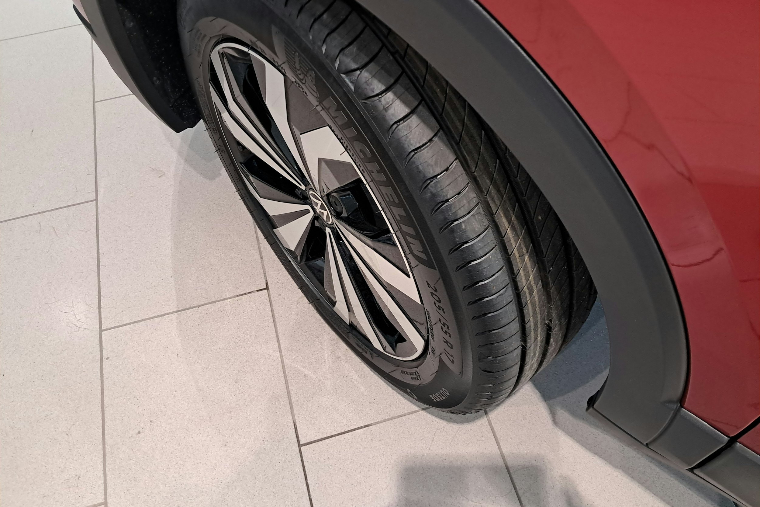 punainen Volkswagen T-Cross 2025 kuva 10.