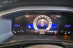 punainen Volkswagen T-Cross 2025 kuva 13.