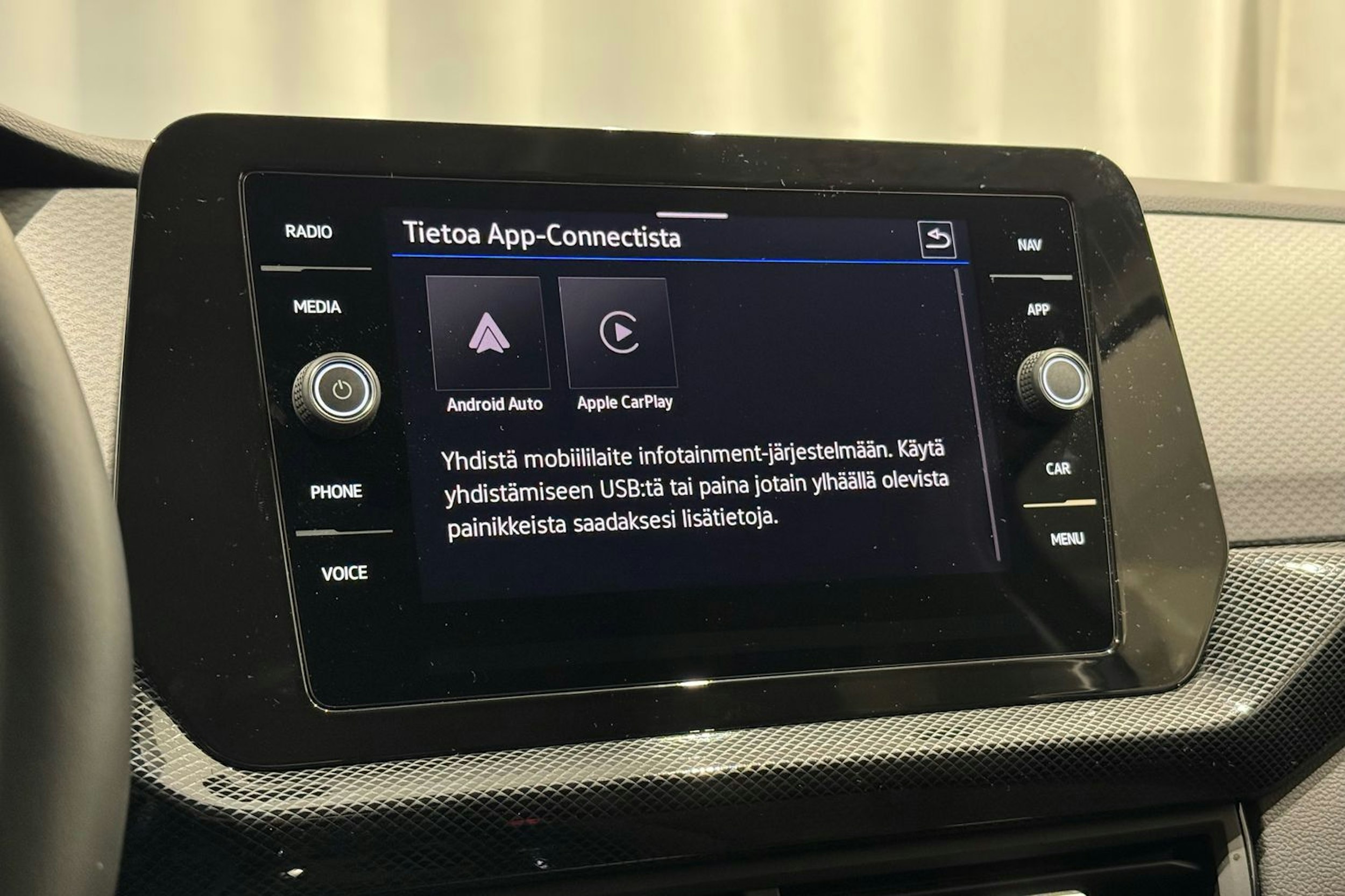 met. sininen Volkswagen T-Cross 2025 kuva 18.