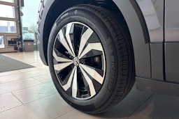 harmaa Volkswagen T-Cross 2025 kuva 10.