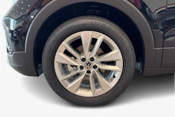 musta Volkswagen T-Cross 2025 kuva 9.