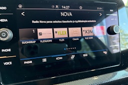 musta Volkswagen T-Cross 2025 kuva 13.