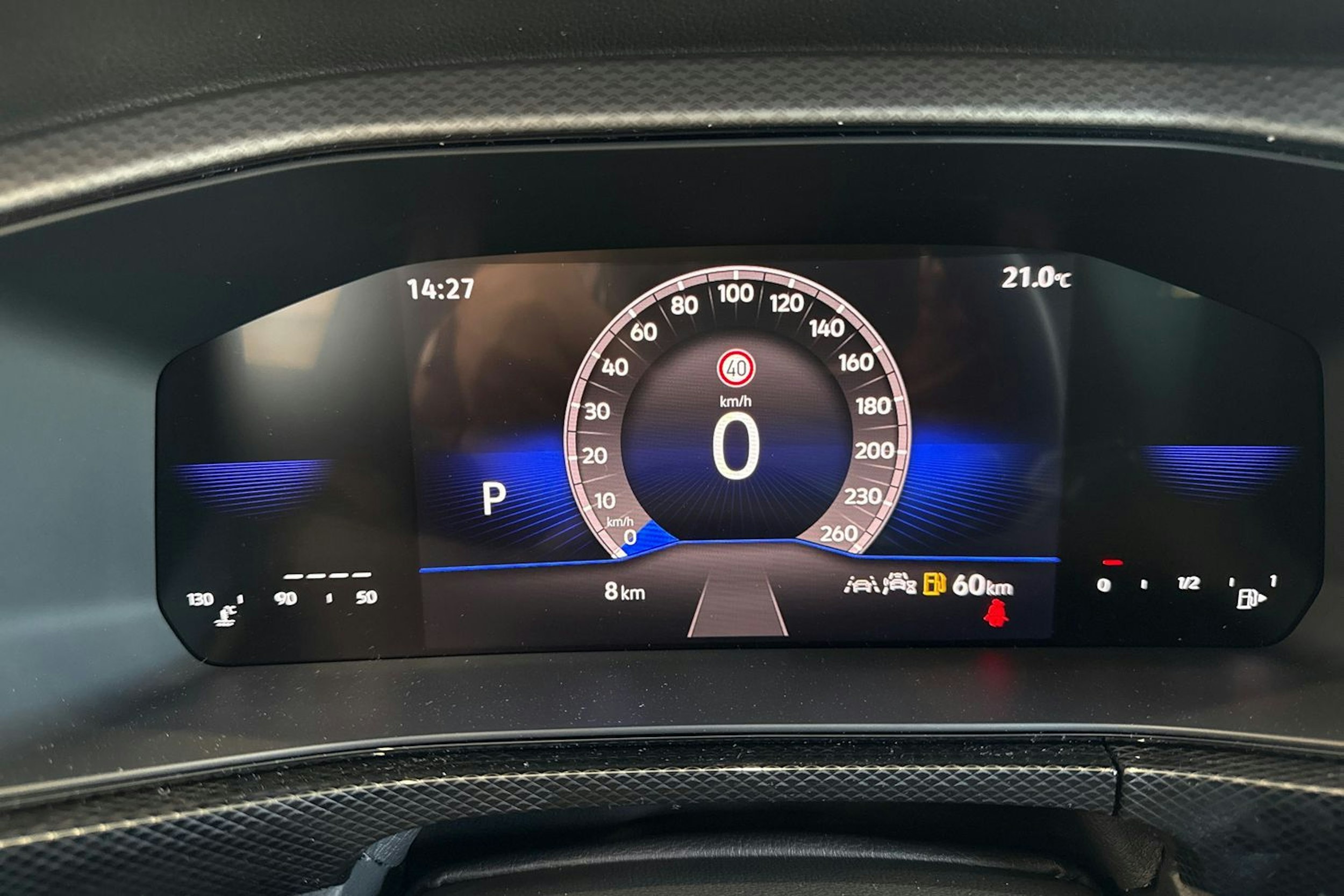 musta Volkswagen T-Cross 2025 kuva 14.