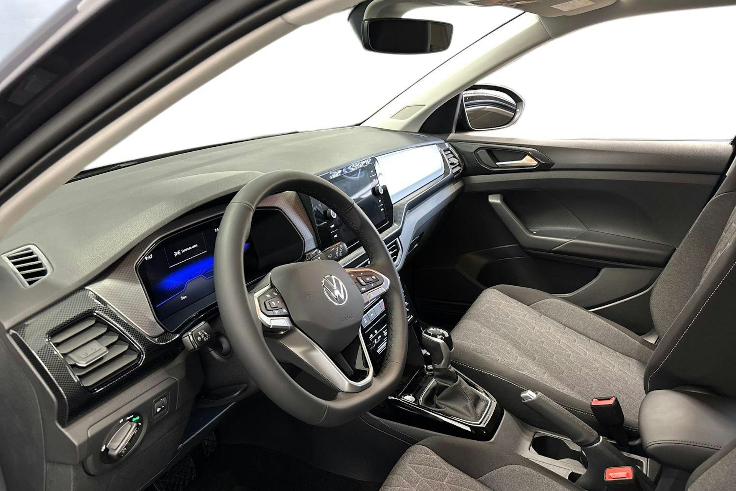 harmaa Volkswagen T-Cross 2025 kuva 6.