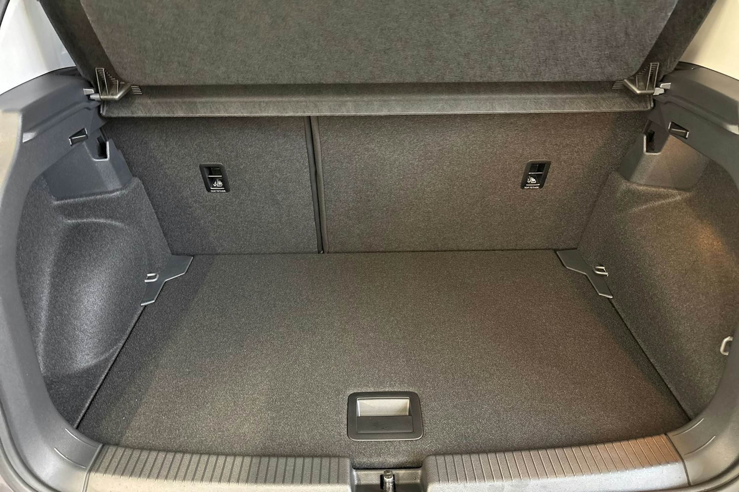 harmaa Volkswagen T-Cross 2025 kuva 11.