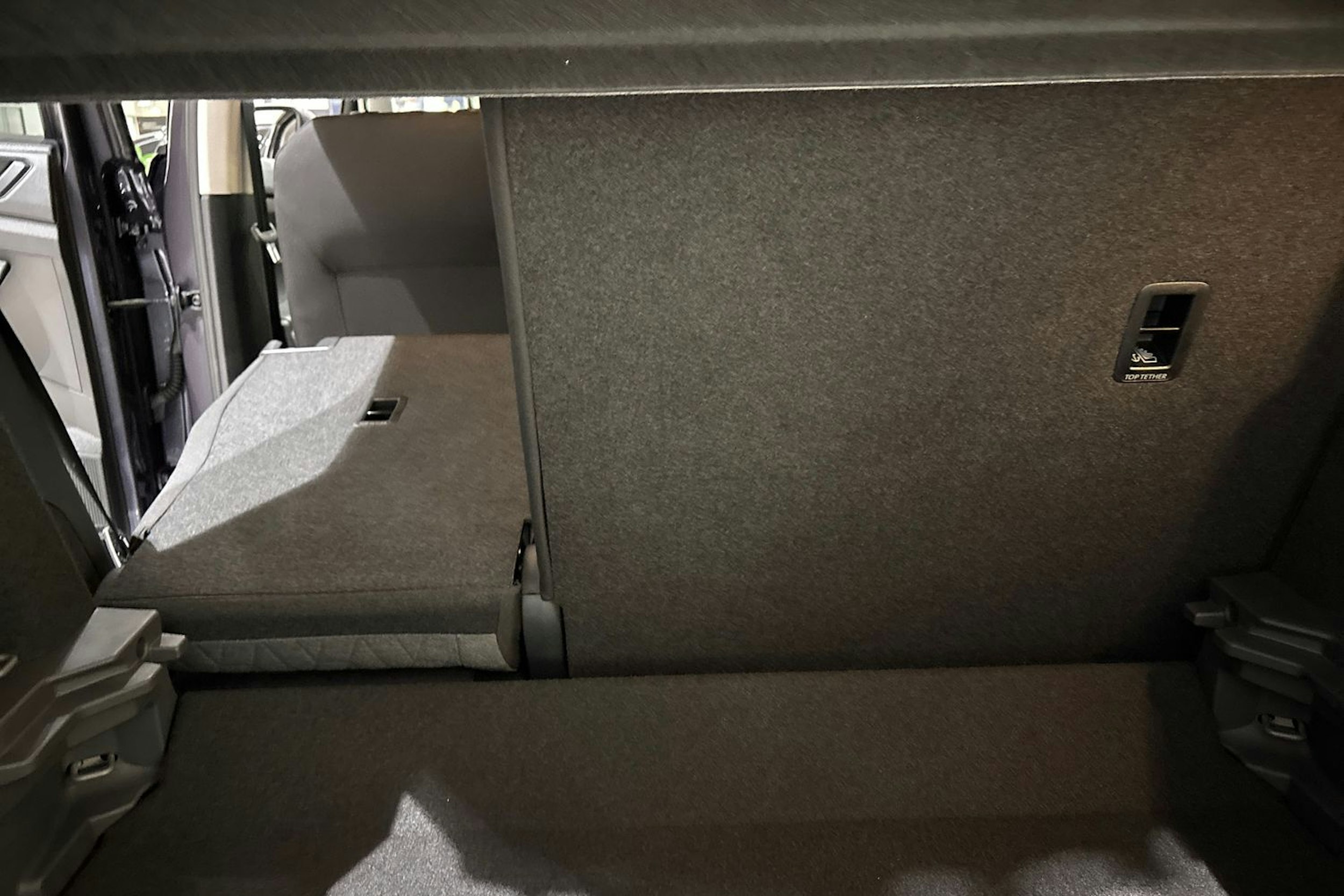 harmaa Volkswagen T-Cross 2025 kuva 13.