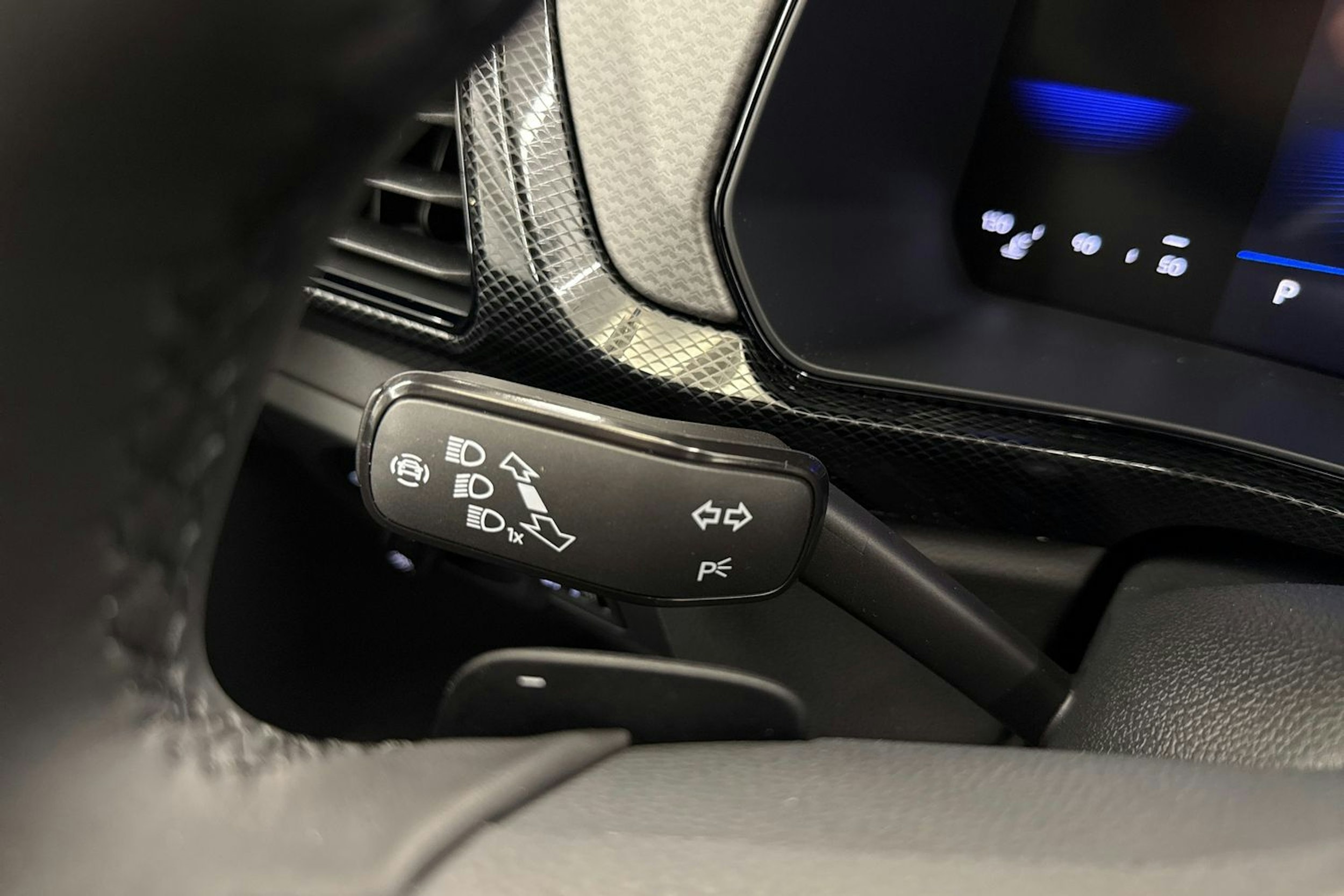met. harmaa Volkswagen T-Cross 2025 kuva 14.