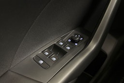 met. harmaa Volkswagen T-Cross 2025 kuva 18.